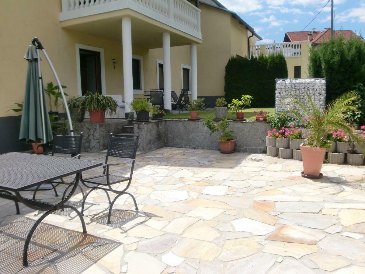 Garten- & Loggia-Appartement Herrenhaus Dellach im Drautal Dış mekan fotoğraf