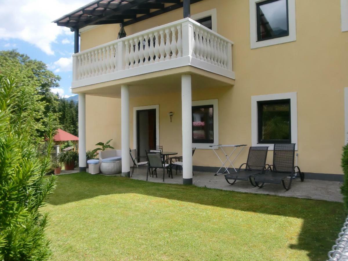 Garten- & Loggia-Appartement Herrenhaus Dellach im Drautal Dış mekan fotoğraf
