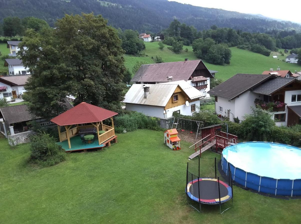Garten- & Loggia-Appartement Herrenhaus Dellach im Drautal Dış mekan fotoğraf